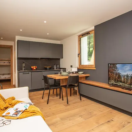 Appartement Flora Alpina Experience - Ski-to-door Brand New With Indoor Garage&mountain View *
