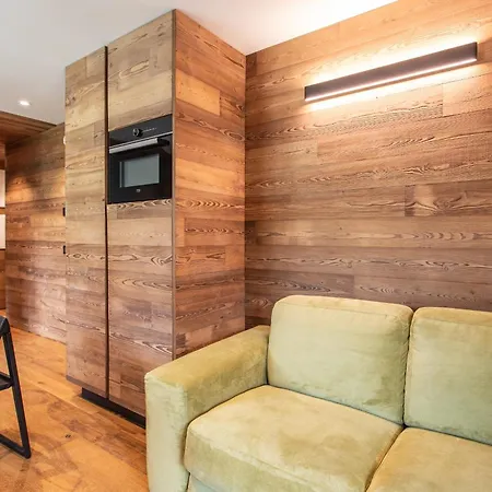 Flora Alpina Experience - Ski-to-door Brand New With Indoor Garage&mountain View *