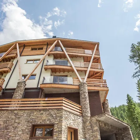 Апартаменты Flora Alpina Experience - 